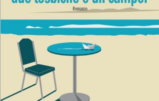 Un pesce rosso, due lesbiche e un camper è il romanzo d’esordio del cantautore PAOLO SIMONI