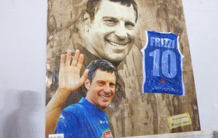 Fabrizio Frizzi, al PalaTiziano partita di basket in sua memoria Foto Andrea Arriga