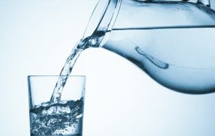 Sete prima di dormire? Colpa dell’orologio biologico sete prima di dormire