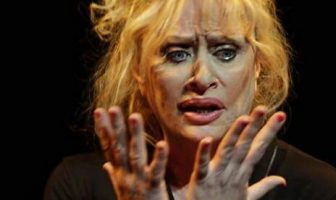 Una donna per amico al Teatro de’ Servi una donna per amico