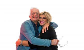 “Mafia senza piombo” duo Oppini e Rinaldi e il pizzo regalato in platea teatro tirso
