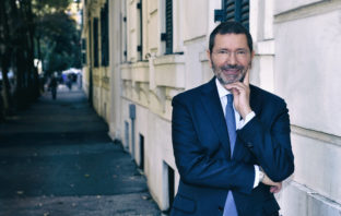 Governo: Ignazio Marino, nato solo per salvare poltrone e distribuire incarichi pubblici ignazio marino