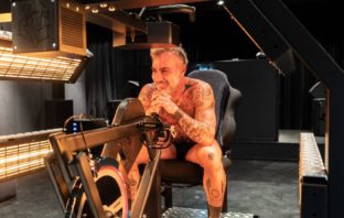 Gianluca Vacchi presenta #ENJOYBIKE a RiminiWellness 2019 vacchi