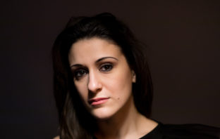 Debora Scalzo la scrittrice e stilista tra gli ospiti di Etna Book 2019 scalzo