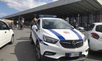 Atti osceni all’interno di un autobus: denunciato dalla Polizia Locale polizia locale