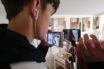Il cinema non si ferma: il primo docufilm interamente realizzato in interni con telefonini e webcam il cinema non si ferma