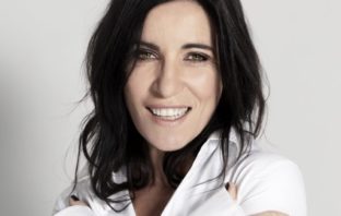 30 maggio, Paola Turci ospite di Ernesto Assante per Incontri di Musica @ Saint Louis Club House turci