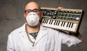 Ozymandias è il nuovo paziente di Dr. Wesh nel videoclip “Manie” wesh