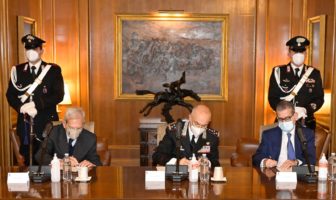Leonardo e l’Arma dei Carabinieri siglano accordo per la formazione degli anziani all’uso digitale carabinieri