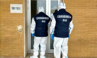 Controlli Carabinieri NAS in 375 obitori: feretri accantonati e mancanza di igiene nas