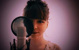 Musica: dal 16 aprile esce il primo singolo della toscana Lucia Giannerini dal titolo “Shine On Me” su tutte le piattaforme digitali lucia giannerini