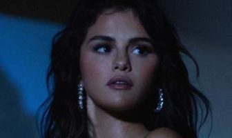 ELENA GOMEZ: dopo oltre 30 miliardi di stream e l’ultimo progetto in spagnolo “Revelación”, la popstar e attrice pubblica il nuovo singolo e video “999” selena gomez
