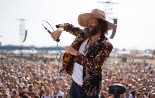 Jovanotti: il nuovo singolo “sensibile all’estate” jovanotti