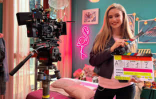 CINEMA – In arrivo il primo film dell’influencer Charlotte M. prodotto da Notorious Pictures charlotte m