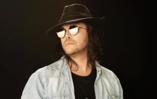 GIANLUCA GRIGNANI in gara al 73° Festival di Sanremo con il brano “QUANDO TI MANCA IL FIATO”. grignani