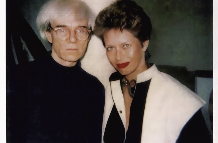 ANDY WARHOL E REGINA SCHRECKER