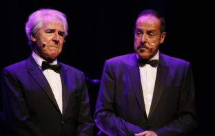 Lopez & Solenghi aprono Ostia antica Festival :: Da Tony Hadley a Robert Plant: tutto il programma ostia festival
