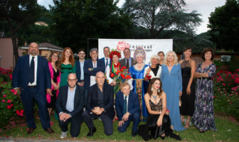 festival delle rose rosse