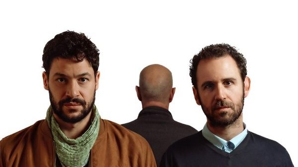 Teatro Trastevere: 6 -7 Dicembre 2023, Uccidiamo il Re, regia di Massimiliano Aceti, Spettacolo finalista al Festival Inventaria 2023