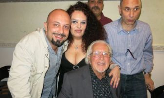 Antonio Sassone con i 4 figli