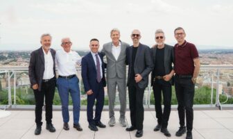 CLAUDIO BAGLIONI con i suoi ospiti foto di oggi conferenza stampa Roma
