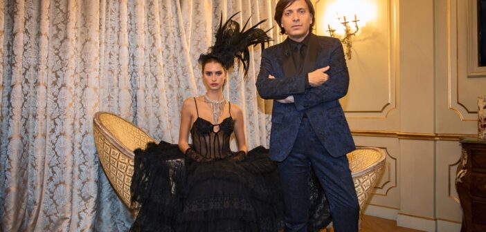 Anton Giulio Grande alla Milano Fashion Week con la collezione dedicata a Frida Kahlo