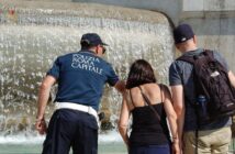 Roma, Piazza Venezia: turista tenta di tuffarsi nella Fontana dell’Adriatico, fermato dalla Polizia Locale polizia locale