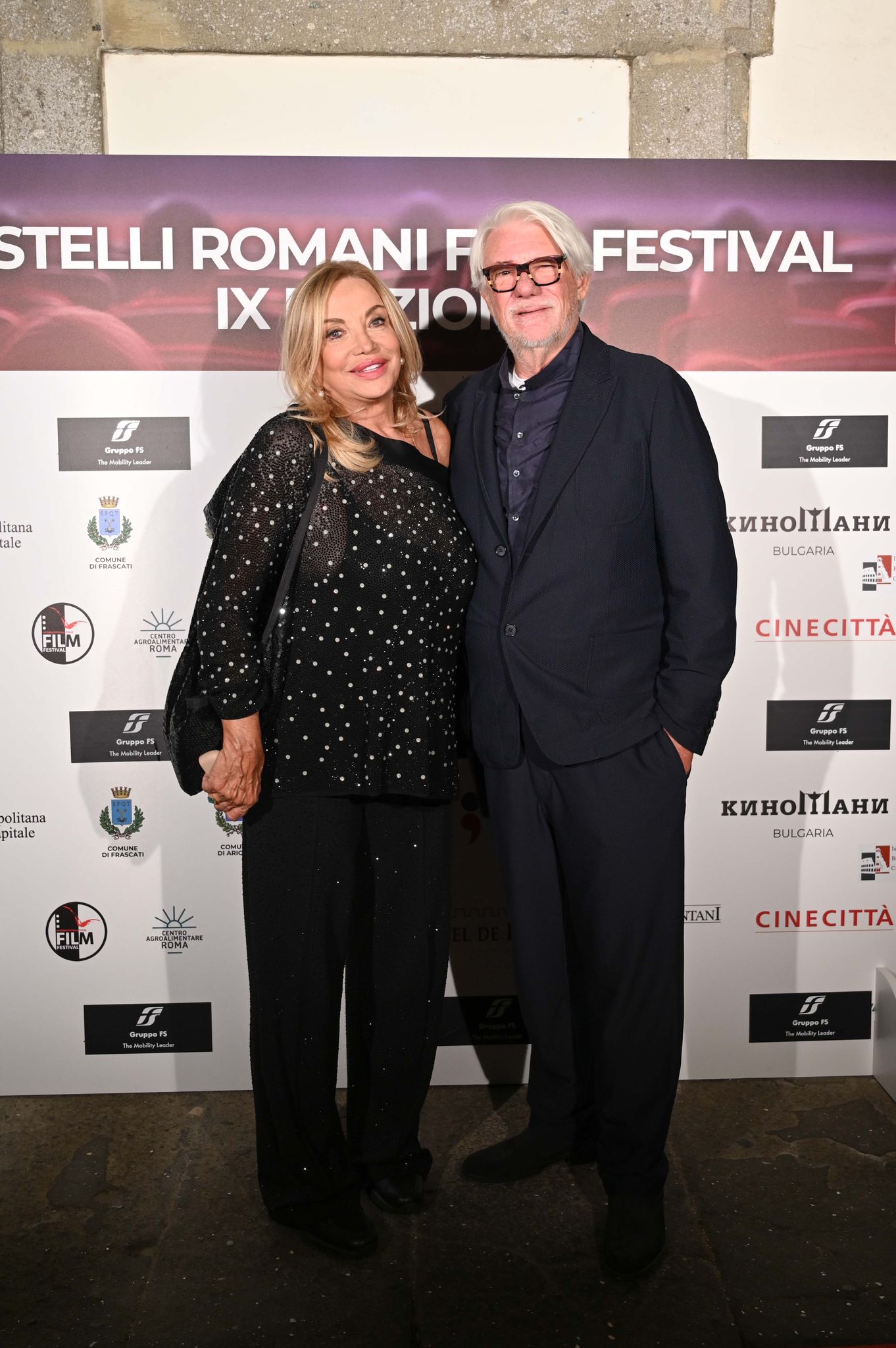 SIMONA IZZO - RICKY TOGNAZZI - CROFFI 25