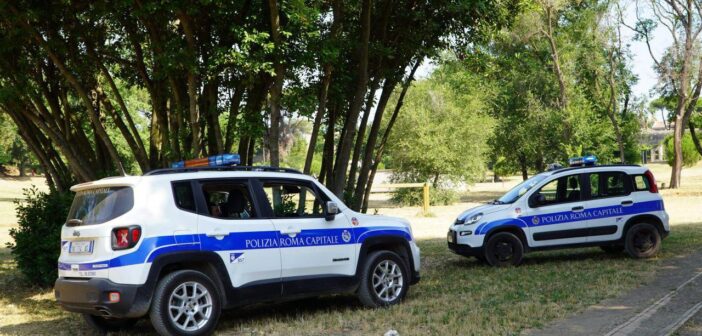 Villa Pamphilj, operazione della Polizia Locale contro i mercatini abusivi