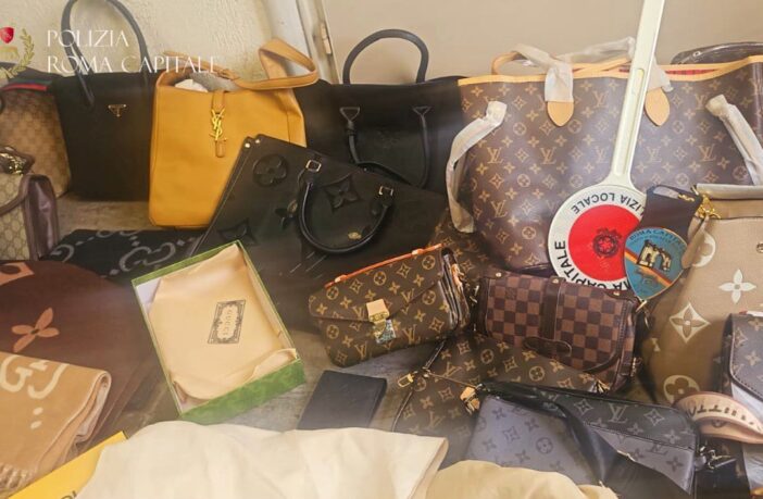 Porta Portese, nuovo blitz della Polizia Locale: sequestrati oltre 2.000 articoli falsi polizia locale