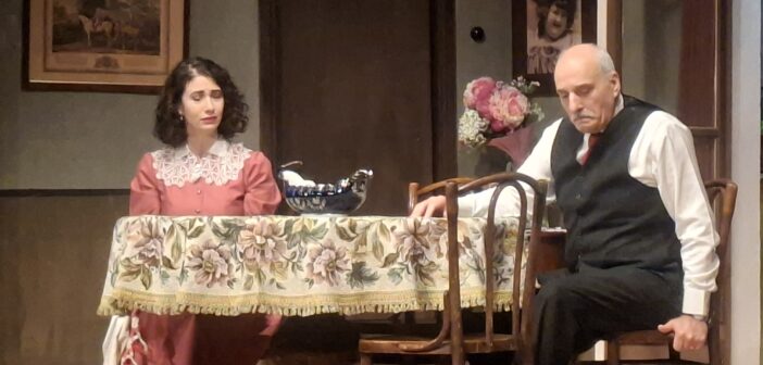 “Ma c’è Papà” incanta il pubblico al Teatro Prati: successo per il classico dei De Filippo