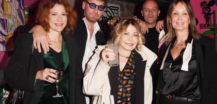 Pop-Art, VIP e scintille di creatività: la notte esclusiva che ha illuminato Trastevere nella magia sofisticata della Niji InGalleria