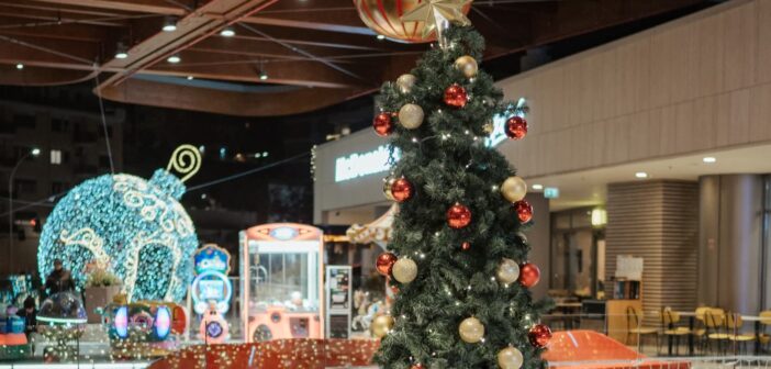 “Natale Aureo”: al Centro Commerciale Aura tornano magia, luci ed eventi per tutta la famiglia