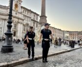 Piazza Navona: tenta di entrare nella Fontana del Nettuno, denunciato 47enne già espulso