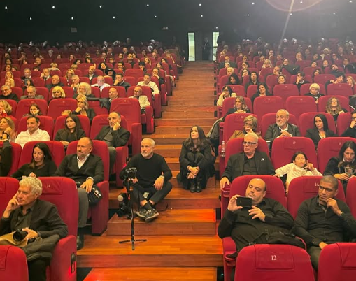 due famiglie e un funeral