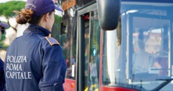 Aggressione a controllore Atac al Pigneto: 21enne spagnolo denunciato dalla Polizia Locale