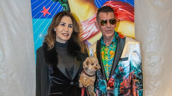 Via Margutta conquista la Pop Art: folla all’opening di “Fine Pop Art” di Ilian Rachov