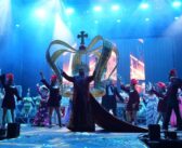 Niente carri, solo ago e filo: Stefano Fresi ambasciatore dell’unico Carnevale in Quadriglie d’Italia.