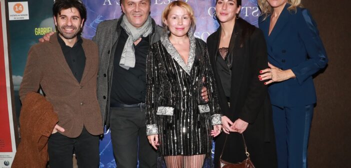 A se stesso: lo smarrimento di un uomo tra mortalità e rimpianti conquista il Cinema delle Province