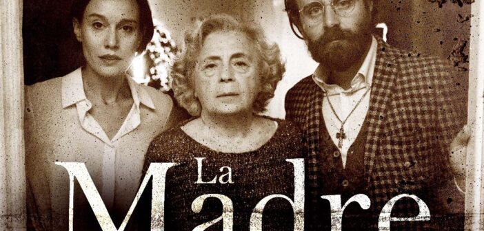 La Madre – fili di Voce: al Teatro Tor Bella Monaca un viaggio emotivo nel legame originario