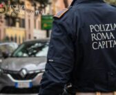 Ubriaco al volante fugge dopo l’incidente: bloccato dalla Polizia Locale di Roma Capitale