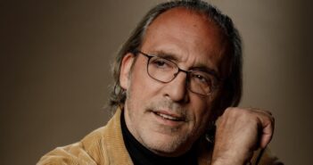 Luca Ward deposita il marchio sonoro della propria voce contro l’uso illecito dell’intelligenza artificiale