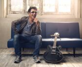 Edoardo Bennato torna live: “Quando sarò grande” è il tour evento che infiamma l’Italia