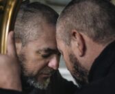 “END”, il primo album di RENZ arriva anche in vinile: un viaggio elettronico tra guerra, spiritualità e rinascita