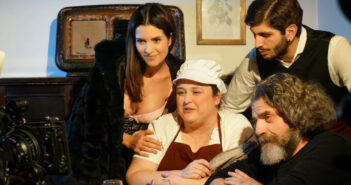 “A mamma non piace”: l’ultimo film di Gianni Leacche arriva al cinema dal 24 marzo