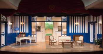 Al Teatro Prati “Due Dozzine Di Rose Scarlatte” Per La Festa Della Liberazione