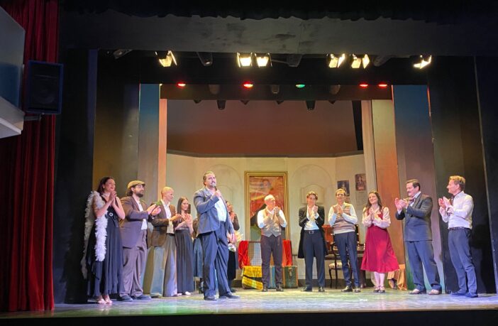 Una Classica Commedia d'Amore