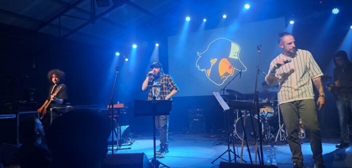 Piotta al Largo Venue: Roma non canta soltanto, si racconta e si riconosce in un live che resta nella pelle