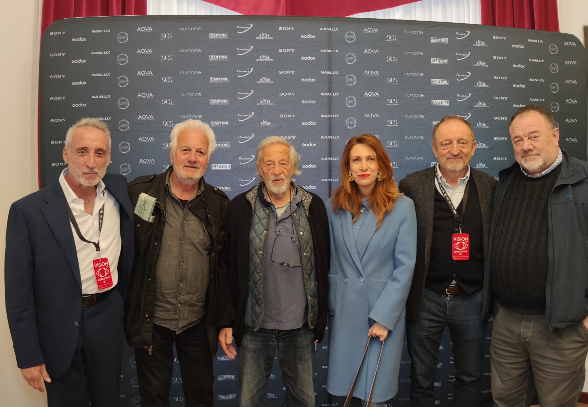 Foto Presidente AIC e gruppo