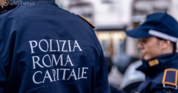 Furto sul treno Napoli–Roma sventato da due agenti della Polizia Locale fuori servizio